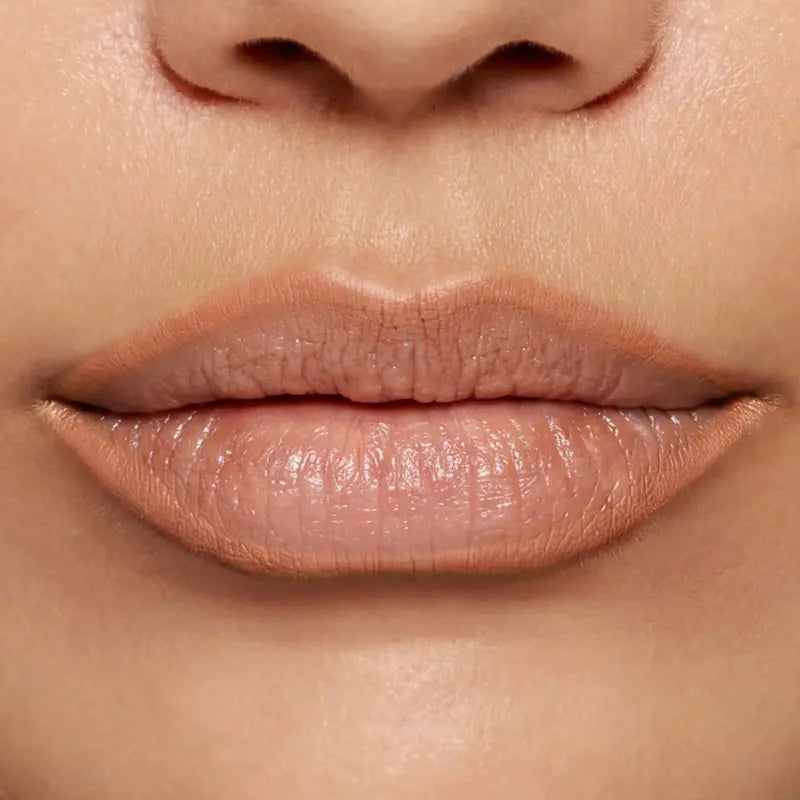 Easy Glide Lip Liner — Creamy, Blendable, Highly Pigmented, Retractable