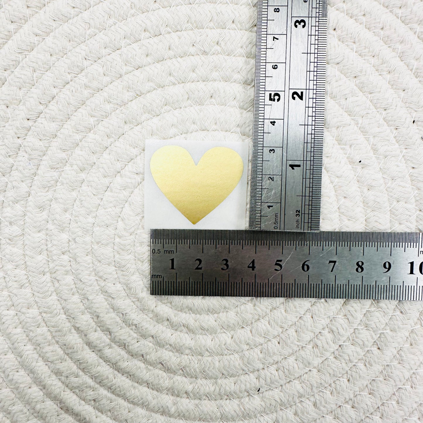 Heart 3.5cm Scratch-Off Sticker (Gold) - Pack of 50