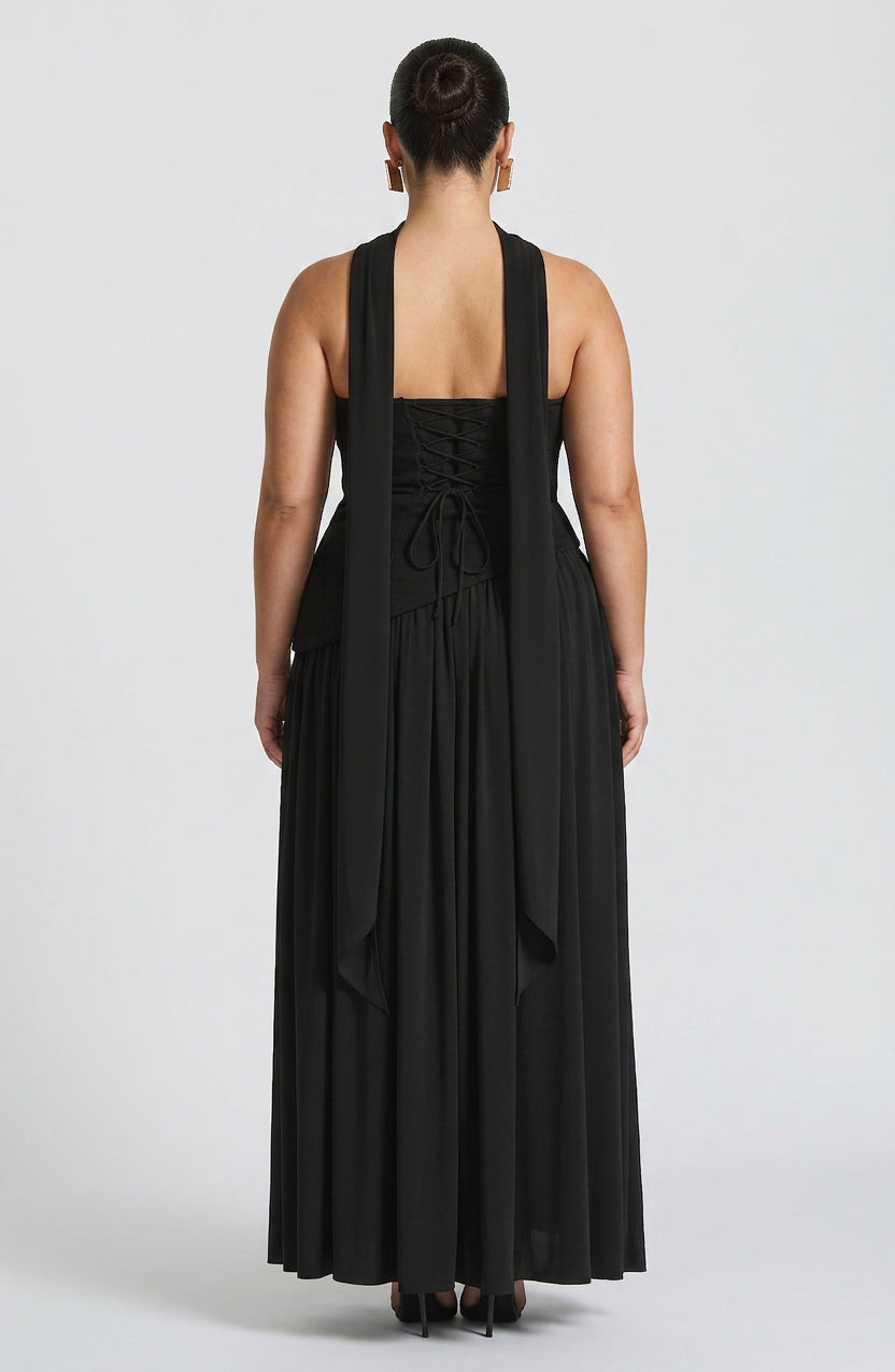 Elegant Flowing Maxi Dress